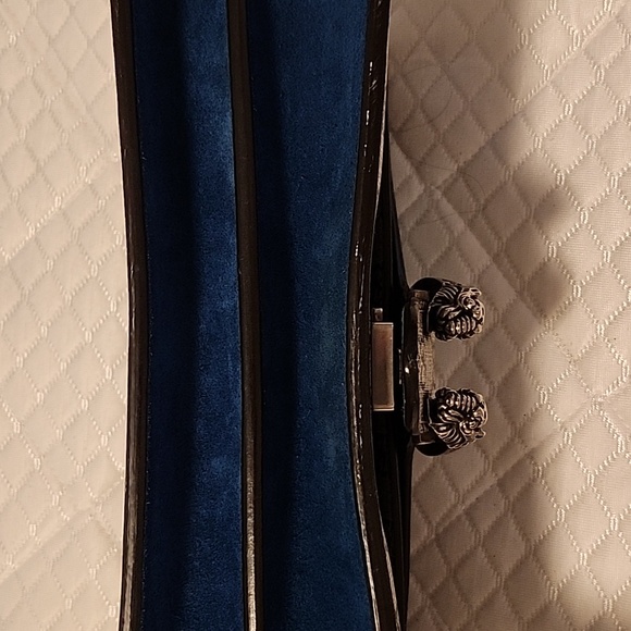 Gucci Blue Bloom - Picture 4 of 12